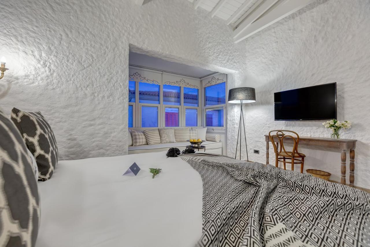 Alachi Hotel Alaçatı Ngoại thất bức ảnh